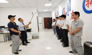 光谷店“防盜搶、保安全”應(yīng)急預(yù)案演練及培訓(xùn)圓滿開(kāi)展